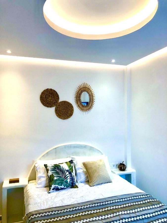 Oldtown Suites Fira エクステリア 写真