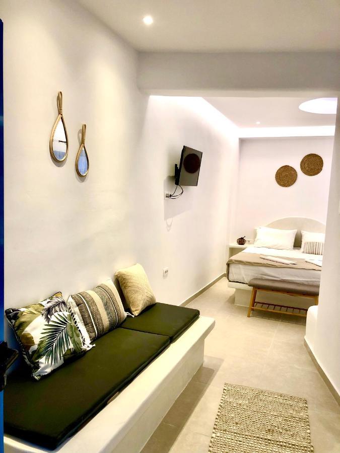 Oldtown Suites Fira エクステリア 写真