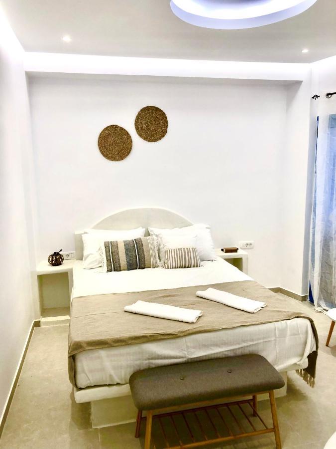 Oldtown Suites Fira エクステリア 写真