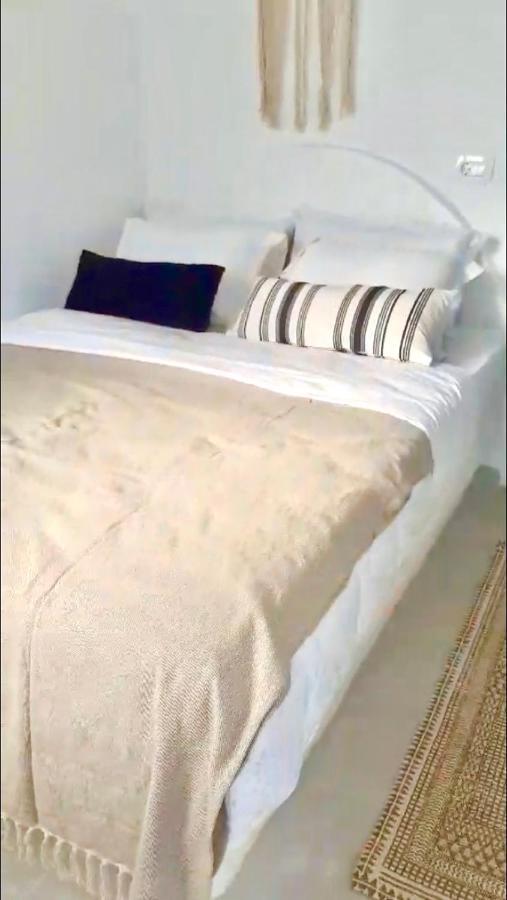 Oldtown Suites Fira エクステリア 写真